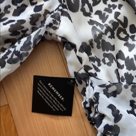 NWT Nasty Gal romper - Picture 6 of 8